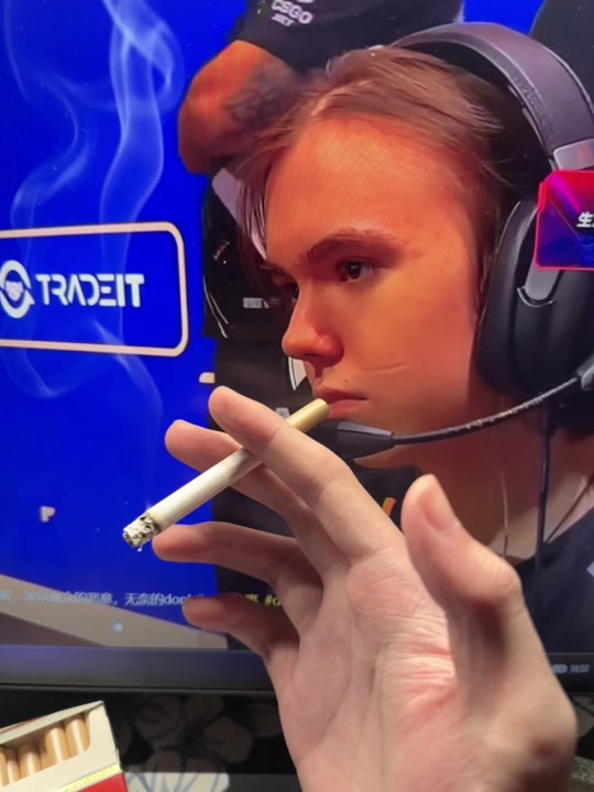 资讯绝地求生一键三连关注解锁更多新模式