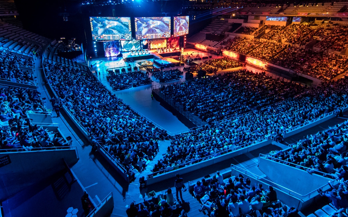 确认晋级登峰组且战胜BLG，LGD：兄弟们，登峰组见！